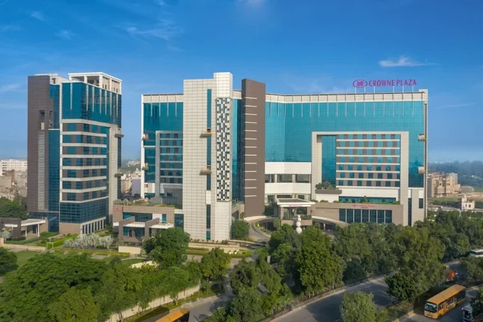 Crowne Plaza